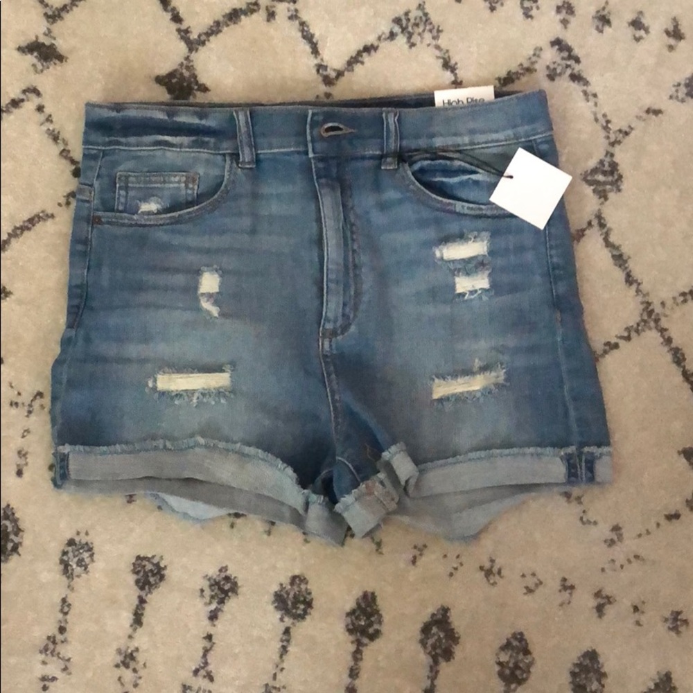 NWT Fashionova High rose shorts